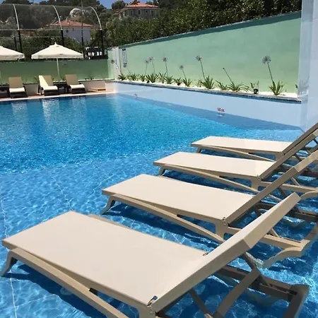 Nurhal 公寓式酒店